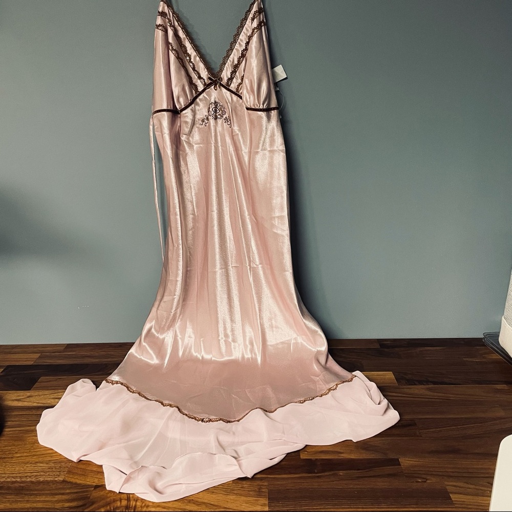 Pink lingerie- new with tags